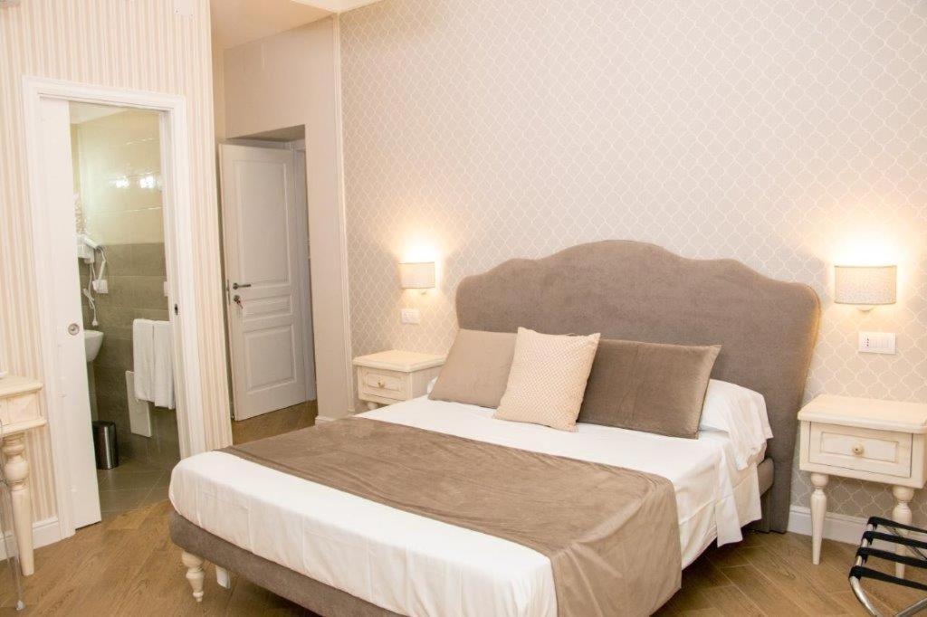 Hotel Florita Napoli Exterior foto